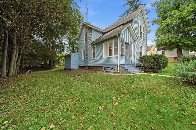 1512 Bonnot Place NE, Canton, OH 44705