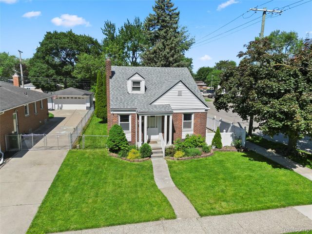 7604 Robinson Avenue, Allen Park, MI 48101