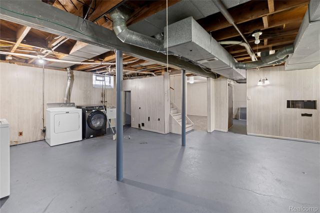 7604 Robinson Avenue, Allen Park, MI 48101