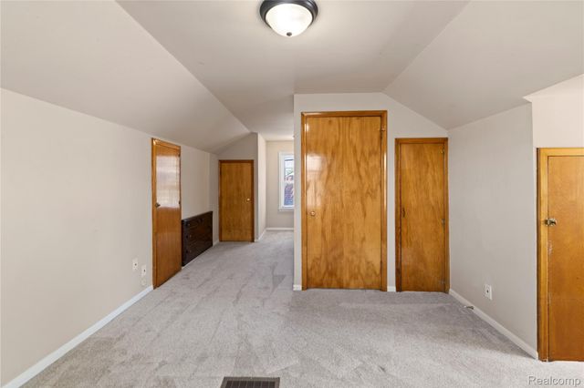 7604 Robinson Avenue, Allen Park, MI 48101
