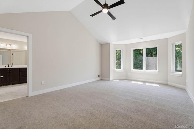 913 Kimberly Court, Troy, MI 48098