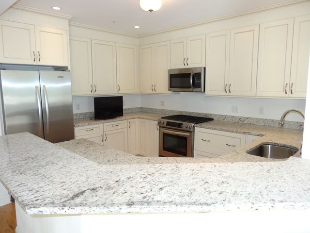 39 Taylor Drive 3008, Reading, MA 01867