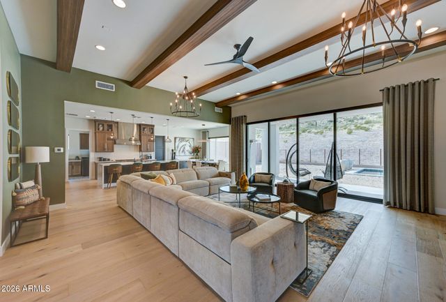 33838 N BORGATA Trail, San Tan Valley, AZ 85144