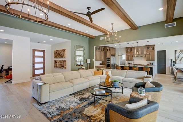 33838 N BORGATA Trail, San Tan Valley, AZ 85144