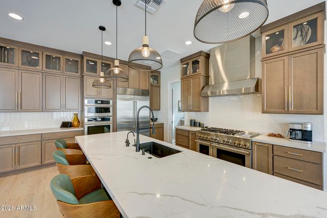 33838 N BORGATA Trail, San Tan Valley, AZ 85144