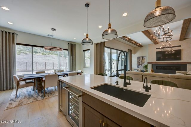 33838 N BORGATA Trail, San Tan Valley, AZ 85144