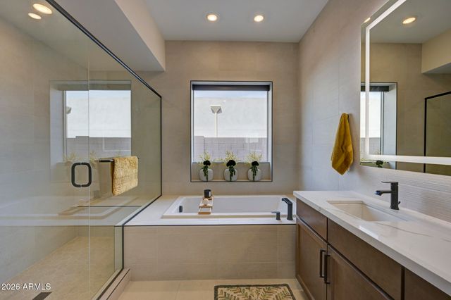 33838 N BORGATA Trail, San Tan Valley, AZ 85144