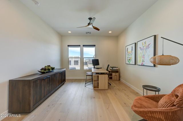 33838 N BORGATA Trail, San Tan Valley, AZ 85144