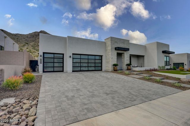 33838 N BORGATA Trail, San Tan Valley, AZ 85144