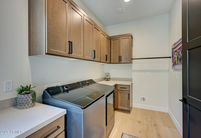 33838 N BORGATA Trail, San Tan Valley, AZ 85144