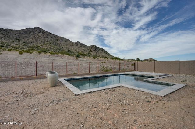 33838 N BORGATA Trail, San Tan Valley, AZ 85144