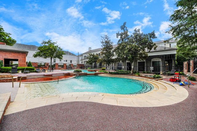 3003 Memorial Court 2433, Houston, TX 77007