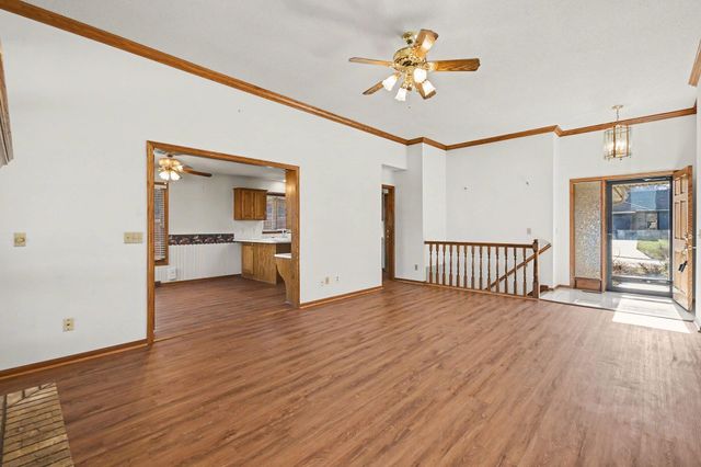 2 DANBURY CT. Court, Council Bluffs, IA 51503