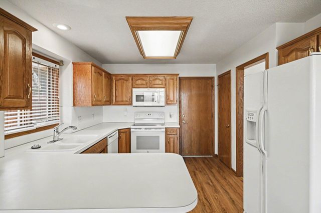 2 DANBURY CT. Court, Council Bluffs, IA 51503