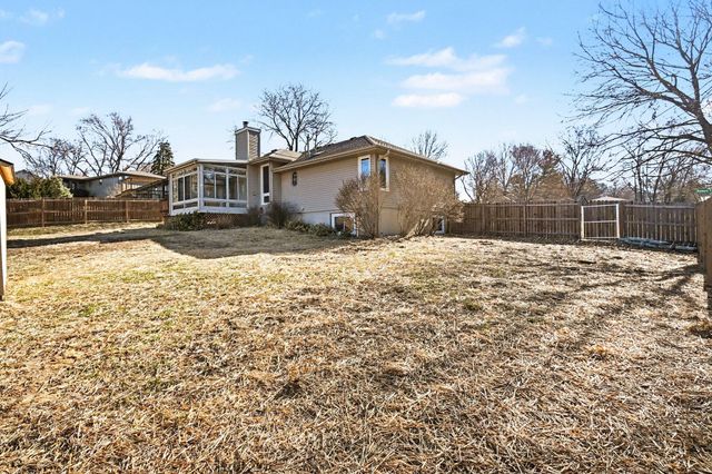 2 DANBURY CT. Court, Council Bluffs, IA 51503