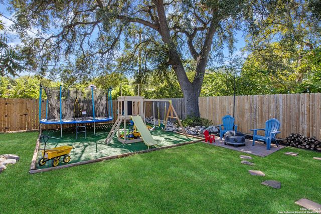 310 Eastley, San Antonio, TX 78217