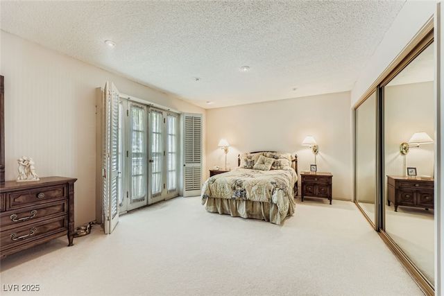 1060 Tam O Shanter, Las Vegas, NV 89109