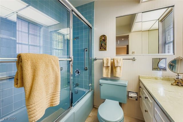 1060 Tam O Shanter, Las Vegas, NV 89109