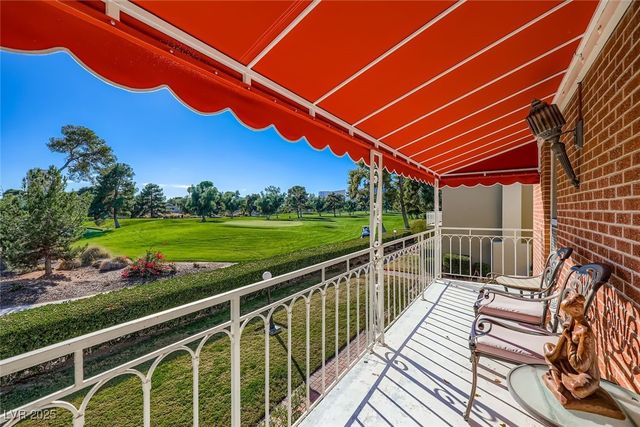 1060 Tam O Shanter, Las Vegas, NV 89109