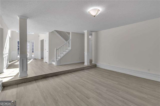 4327 Defoors Farm Trail, Powder Springs, GA 30127