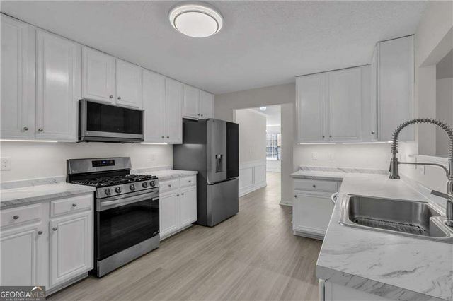 4327 Defoors Farm Trail, Powder Springs, GA 30127