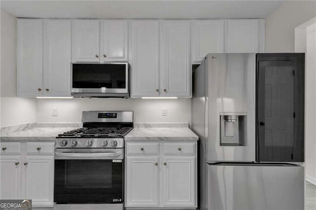 4327 Defoors Farm Trail, Powder Springs, GA 30127