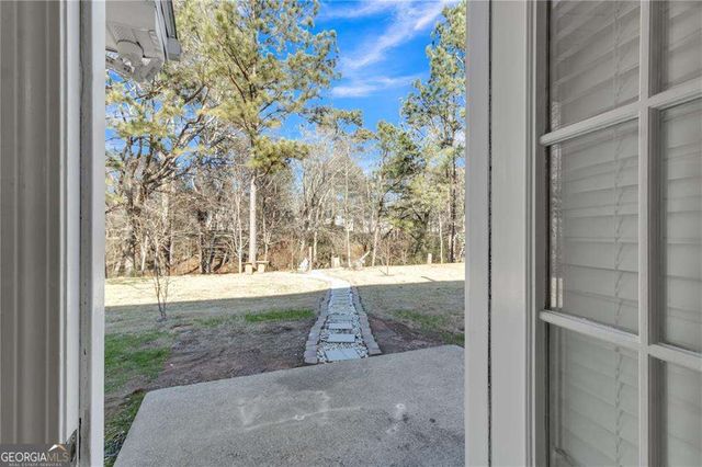 4327 Defoors Farm Trail, Powder Springs, GA 30127