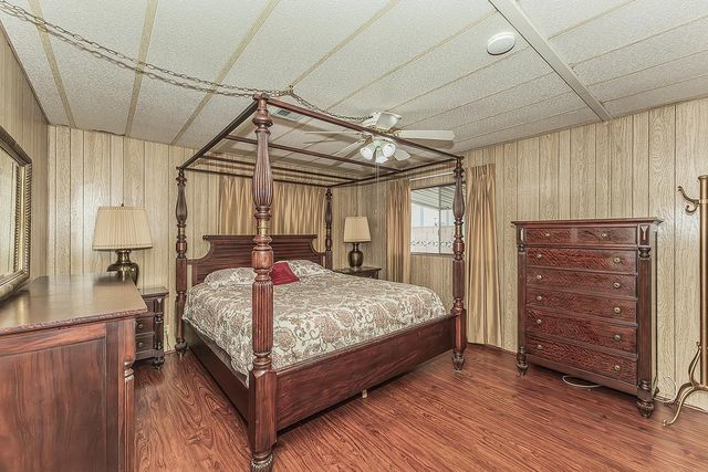 1701 Dinuba Avenue SPC 1, Selma, CA 93662