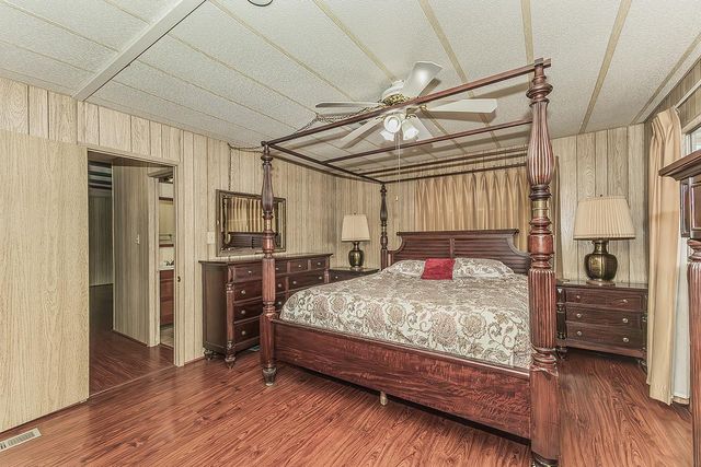 1701 Dinuba Avenue SPC 1, Selma, CA 93662