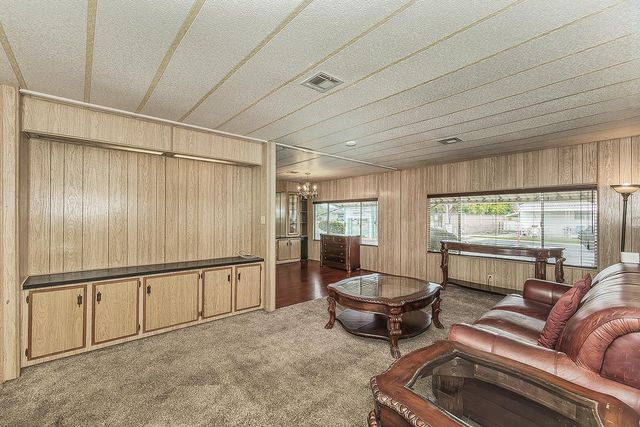 1701 Dinuba Avenue SPC 1, Selma, CA 93662