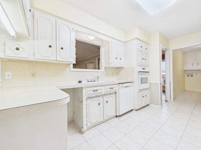 518 Ridgeway Lane, Chandler, TX 75758