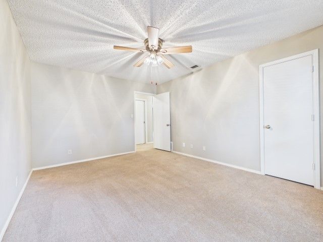 518 Ridgeway Lane, Chandler, TX 75758