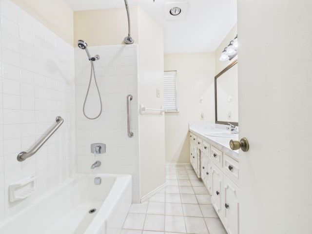 518 Ridgeway Lane, Chandler, TX 75758