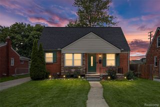 1827 Ellwood Avenue, Berkley, MI 48072