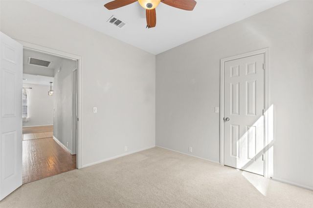 213 Newberry TRL, San Marcos, TX 78666