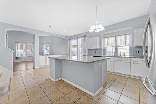 213 Newberry TRL, San Marcos, TX 78666