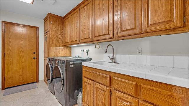 2162 Cumberland, Glendora, CA 91741