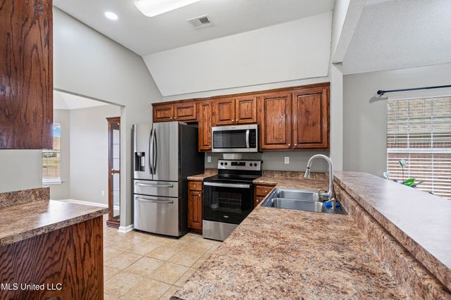 9129 Tremont Drive, Olive Branch, MS 38654