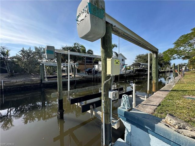 4717 Spring Creek DR, Bonita Springs, FL 34134