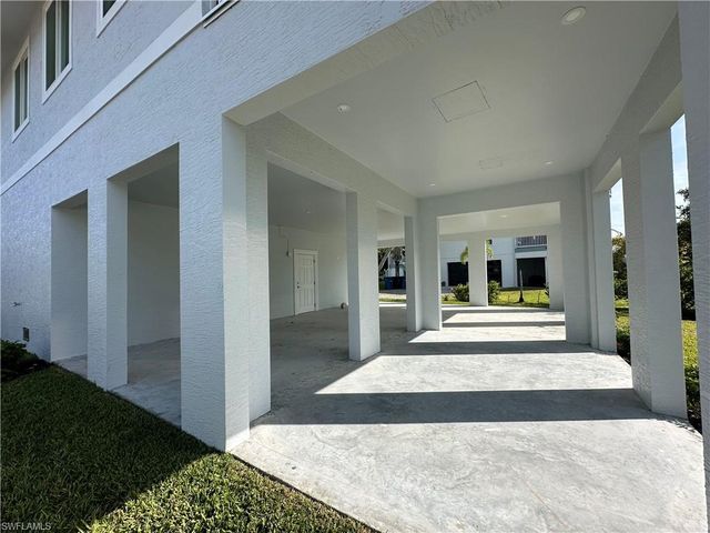 4717 Spring Creek DR, Bonita Springs, FL 34134