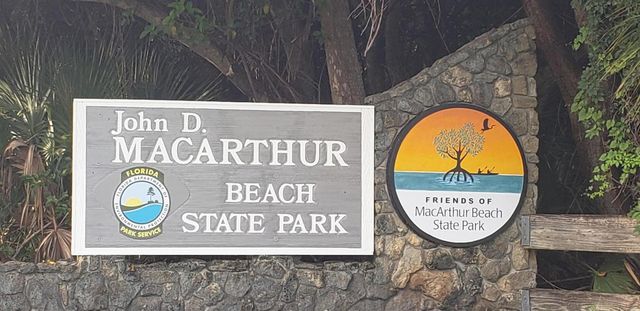 310 Wilma Circle, Riviera Beach, FL 33404