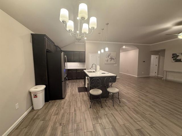 7712 Windstone Drive, Oklahoma City, OK 73132