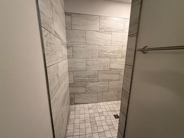 7712 Windstone Drive, Oklahoma City, OK 73132