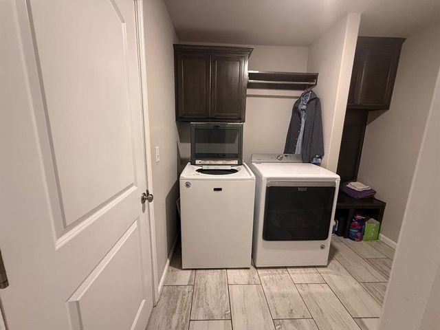 7712 Windstone Drive, Oklahoma City, OK 73132