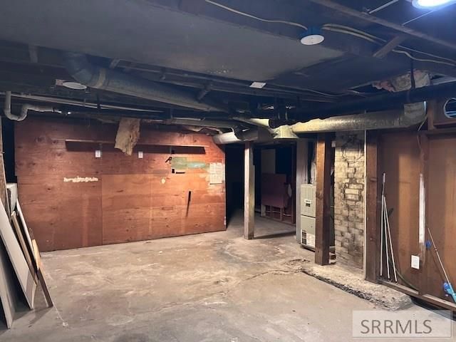 245 6th Street, Idaho Falls, ID 83401
