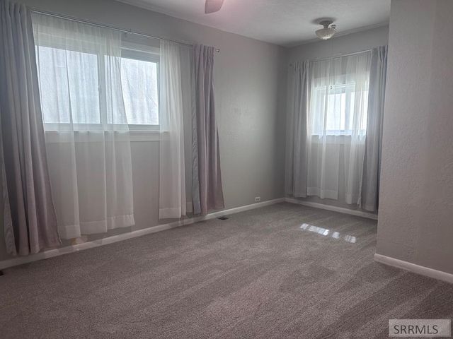 245 6th Street, Idaho Falls, ID 83401