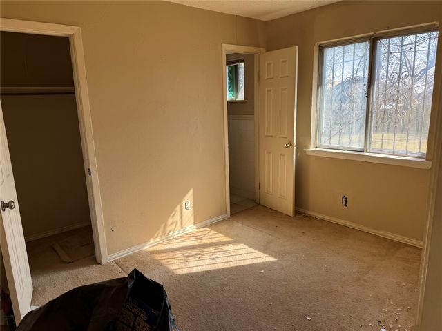 1214 Wintergreen Court, Desoto, TX 75115