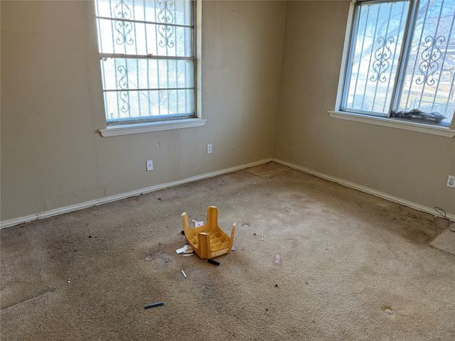 1214 Wintergreen Court, Desoto, TX 75115