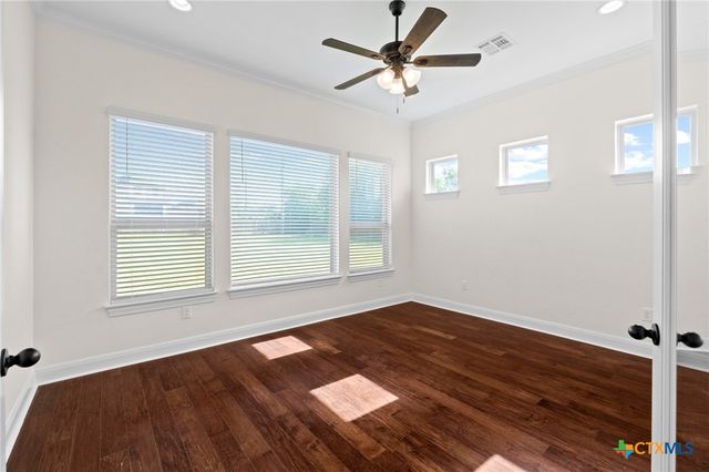 200 Tate Lane, Round Rock, TX 78626