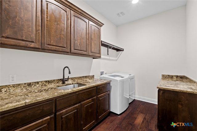 200 Tate Lane, Round Rock, TX 78626